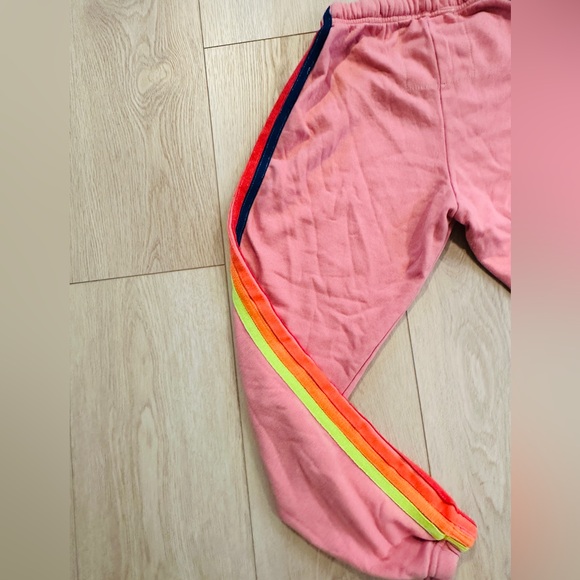 🌈 SOLD OUT Aviator Nation Petal Pink Sweats Size Small 🌈 Retired Color! 🎨 - Picture 3 of 6